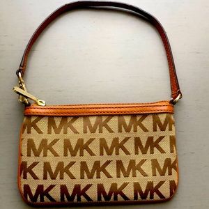 Michael Kors Wristlet